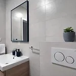 Maslenica Apartments *