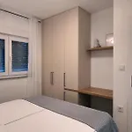 Maslenica Apartments Lejlighed *