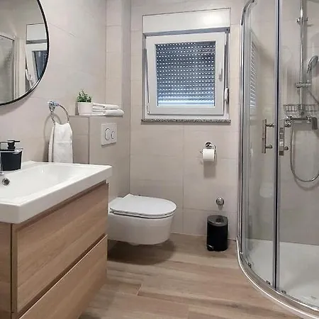 Maslenica Apartments