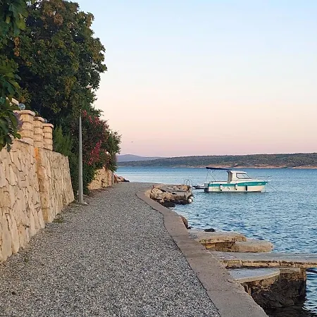 Maslenica Apartments Apartamento