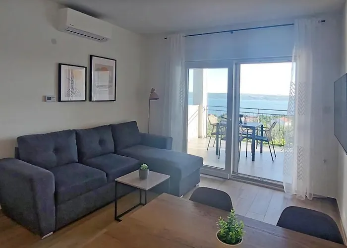 Maslenica Apartments *