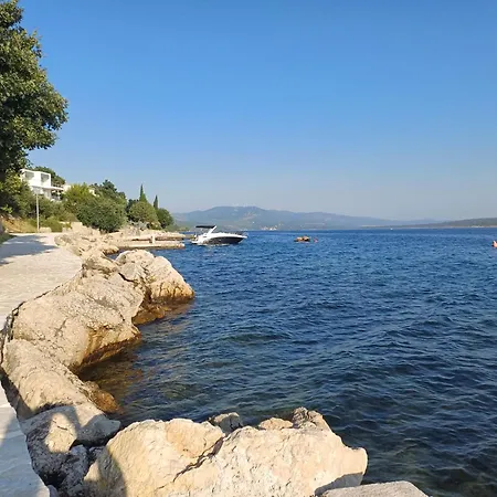 Apartamento Maslenica Apartments *
