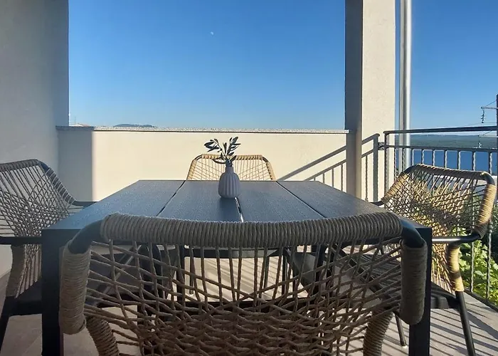 Maslenica Apartments *